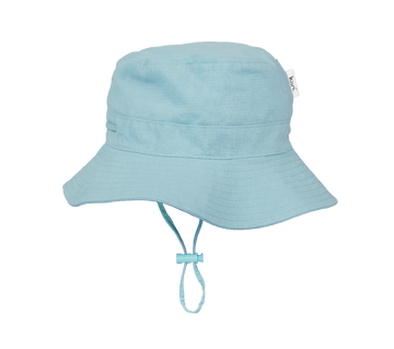 Blue Mist Kiin Baby sun hat with a wide brim and breakaway safety clip. Made from 100% cotton with adjustable toggles for a secure fit, providing UPF 50+ excellent sun protection. Perfect for babies and toddlers.