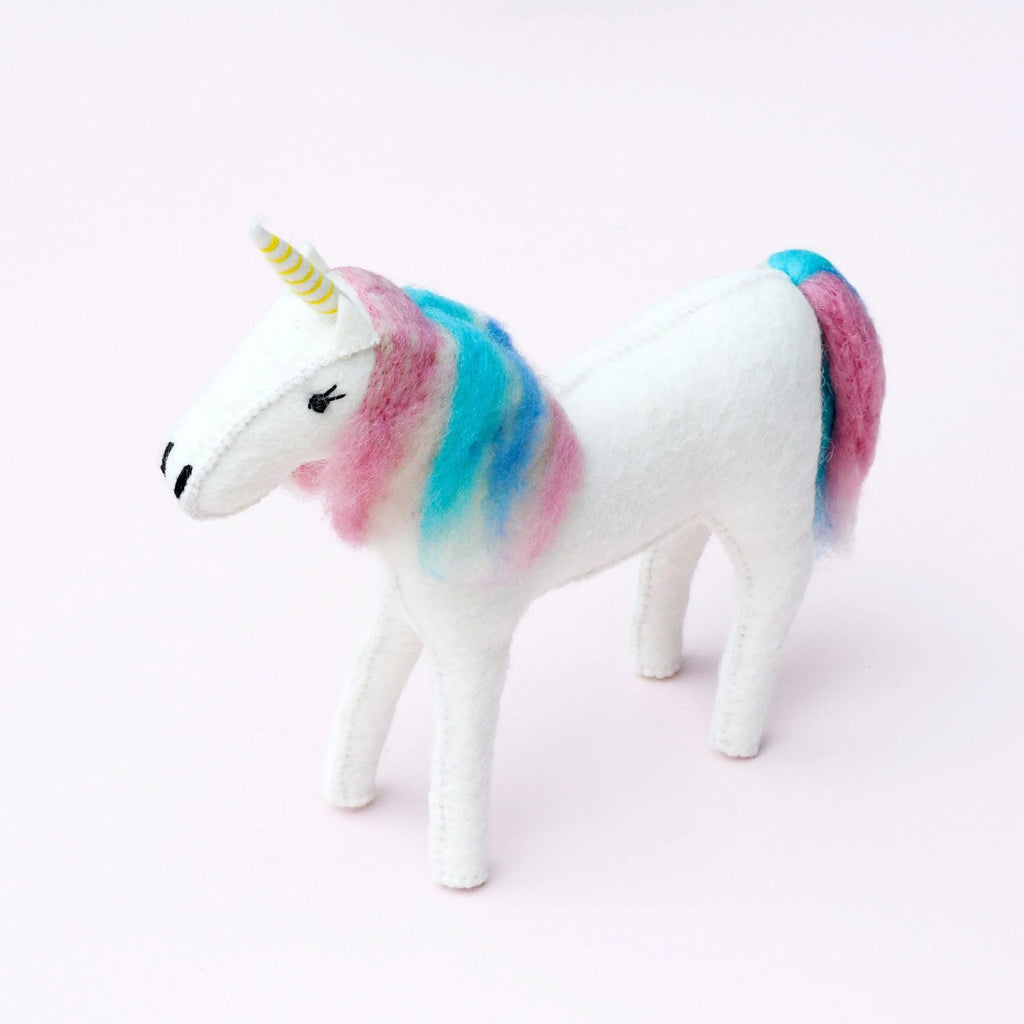 Front-facing image of white felt unicorn showing detailed horn and multicoloured mane.